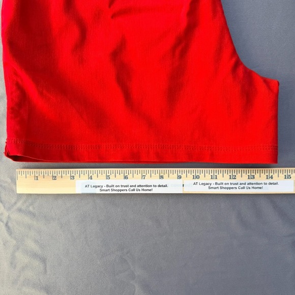 U.S. Polo Assn. Womens Red Chino Shorts Floral Trim Size 10/12 Casual 36W - Picture 9 of 16